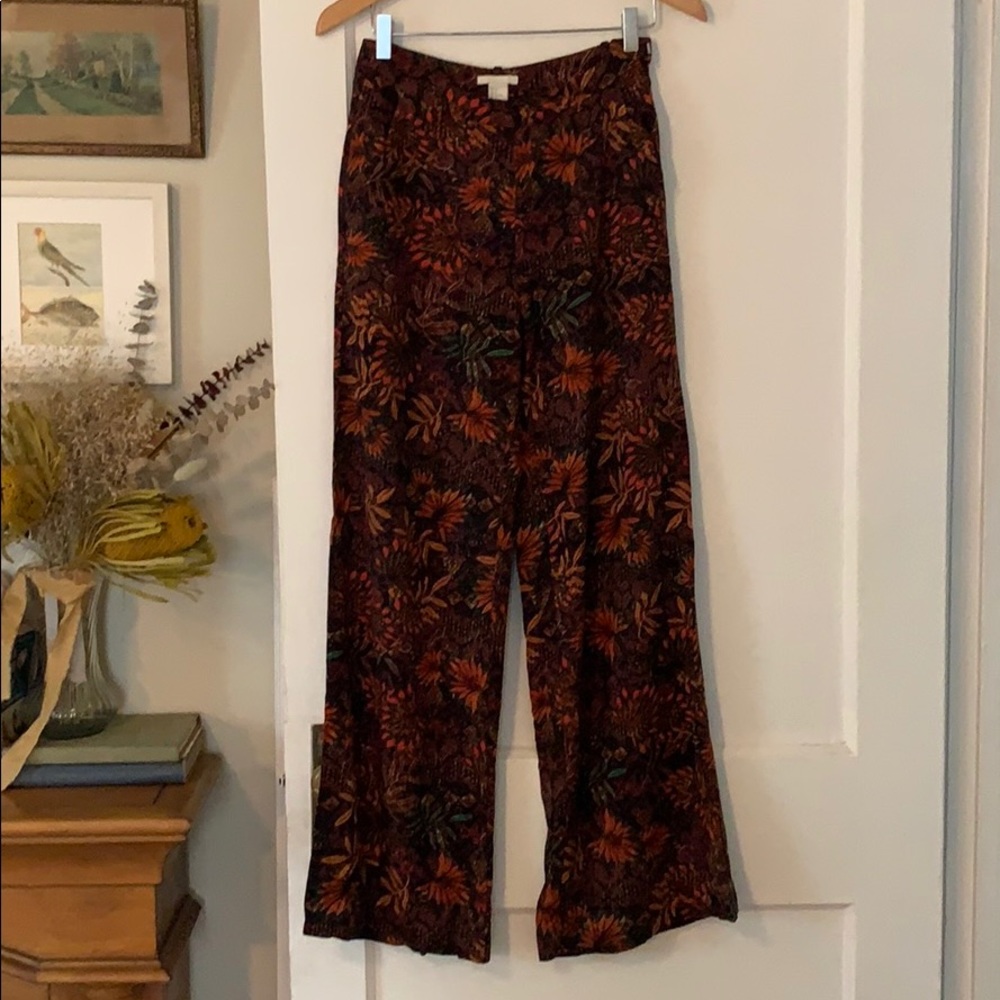 SOLD High waisted wide leg flow pants